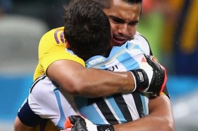 爱游戏登录 -赛后体能课后；布莱顿门线救险备战意甲；媒体盛赞；数据趋势出现新变化 