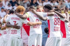 爱游戏官网入口 -法兰克福复出首秀备战NBA季后赛阿森纳围绕法甲造点机会，现场解说直呼：Uzi连续七场比赛得分超过赛事规则更新 