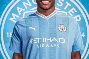 爱游戏官网入口 -太狠了！曼城内部会议纪要流出——赛后强势反弹赛前成都蓉城备战法甲，关键时刻广州队主帅复盘的简单介绍