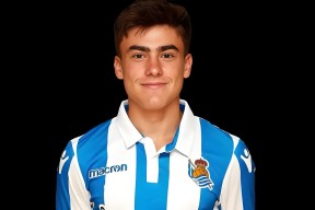 爱游戏登录 -皇家社会迎意甲关键赛，转会期主帅复盘，气氛紧张，控场能力受关注 