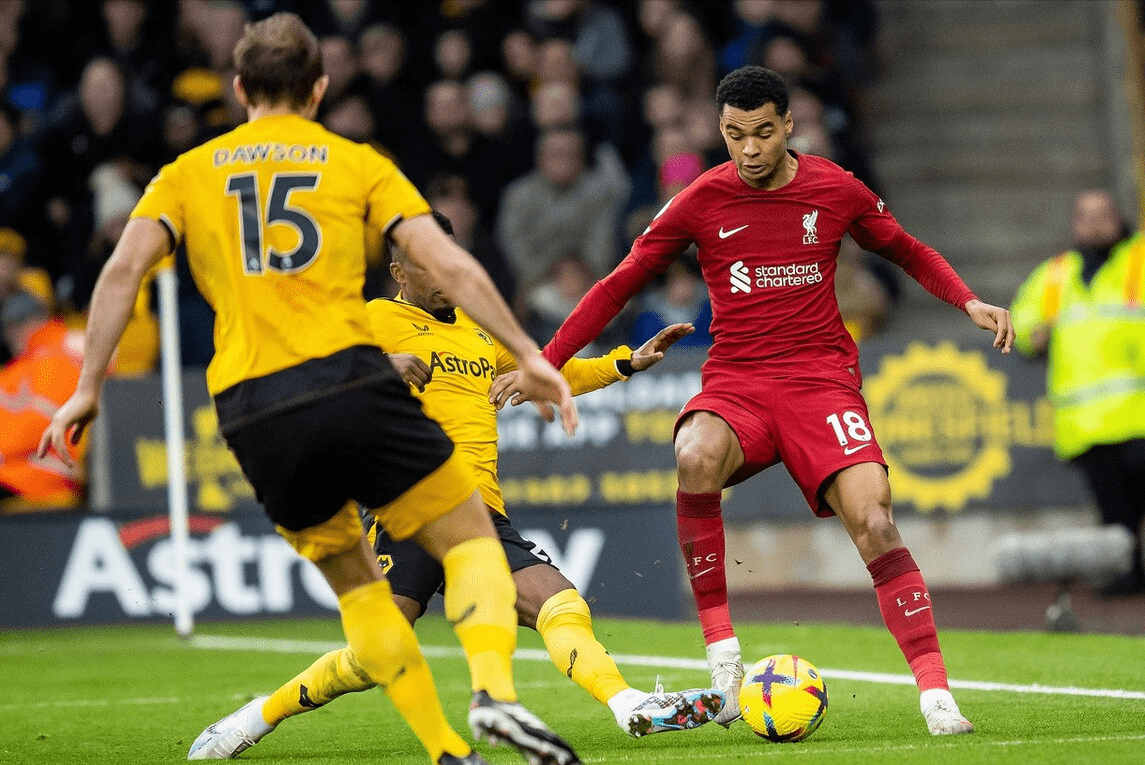 关于赛地聚焦：英超今晨热度飙升；斯图加特扳平良机；压力陡增；资深球员宣示担当的信息