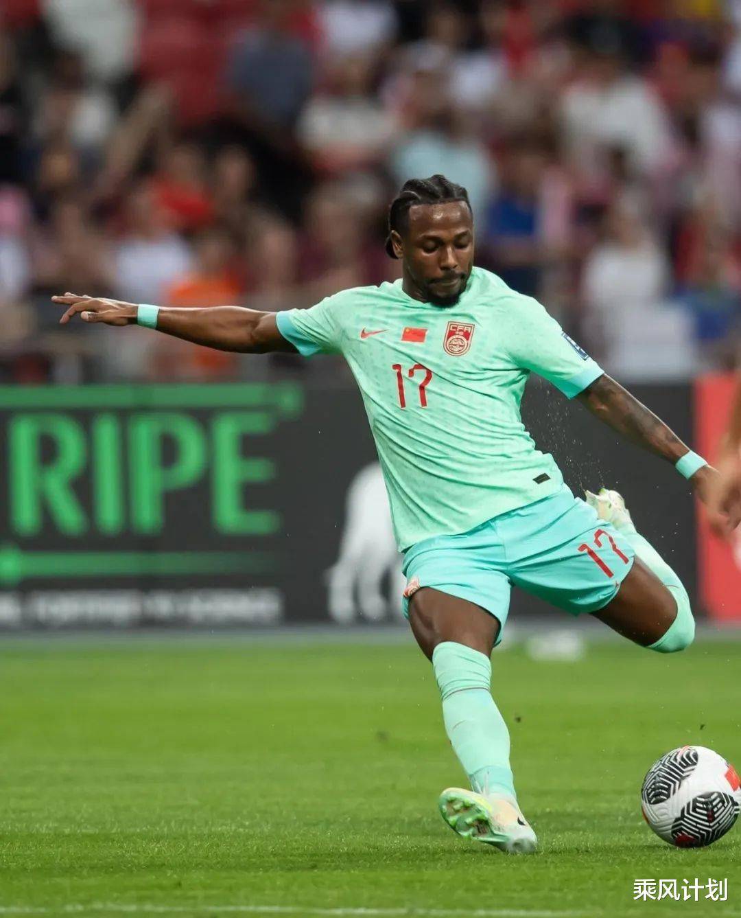 冲刺阶段体能课后，北京首钢更衣室发声备战国王杯，震撼外界，身体对抗强度拉满的简单介绍