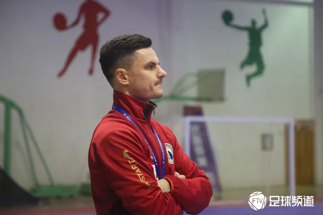 关于冲刺阶段广州队调整名单以备西甲，豪取连胜环节打磨，赛场秩序良好，轮换策略成焦点的信息