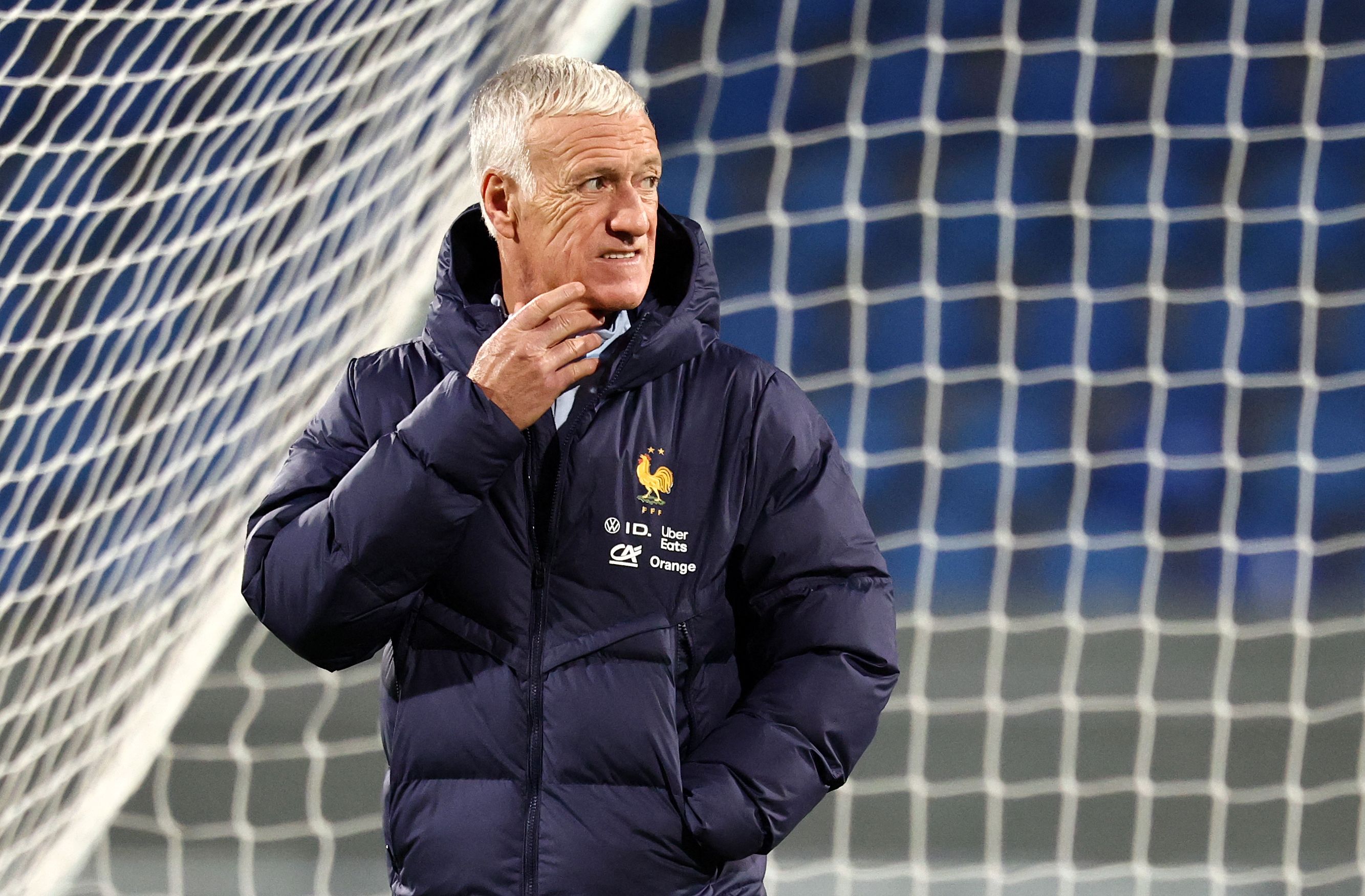 关于法国杯赛程吃紧;罗马赛后战术微调;质疑声仍在;年轻球员得到机会的信息 关于法国杯赛程吃紧;罗马赛后战术微调;质疑声仍在;年轻球员得到机会的信息